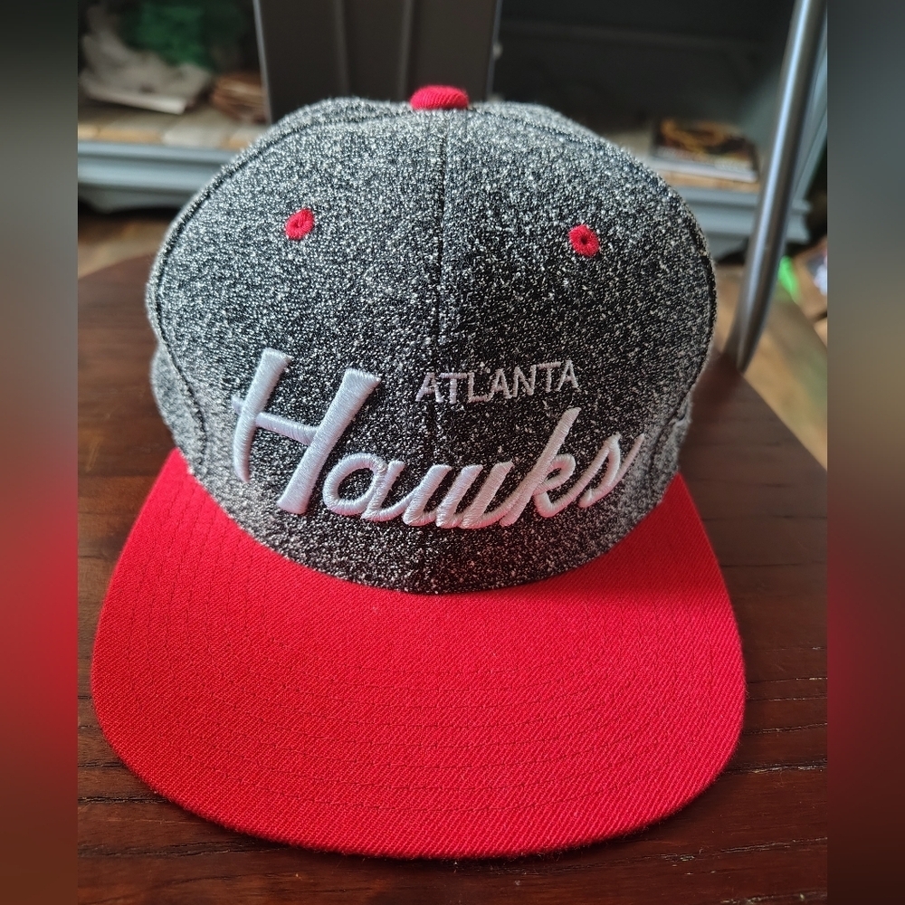 Atlanta Hawks Mitchell & Ness Snapback 08/2015